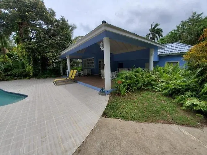 Spacious Tranquility Cove Two Bedroom Apartment St Mary