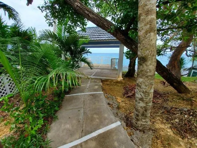 Spacious Tranquility Cove Two Bedroom Apartment St Mary 0*,