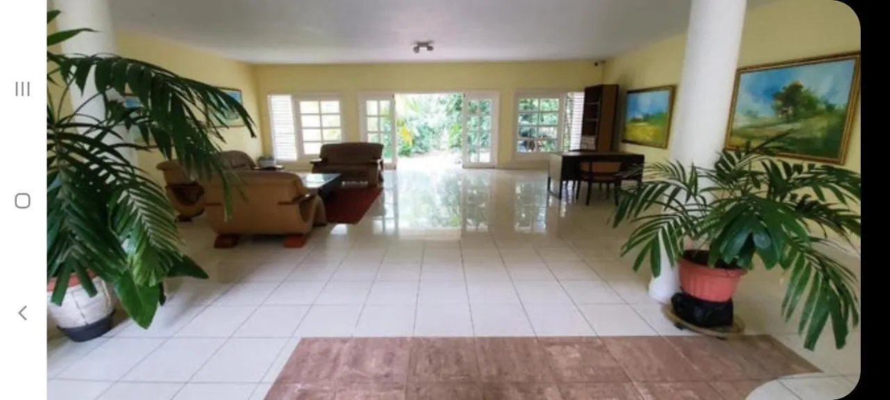 Spacious Tranquility Cove Two Bedroom Apartment St Mary